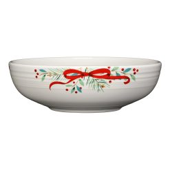 Fiesta China Holly Berry Christmas Garland Bistro Coupe 9 5/8 Inch Large Bowl 68 OZ