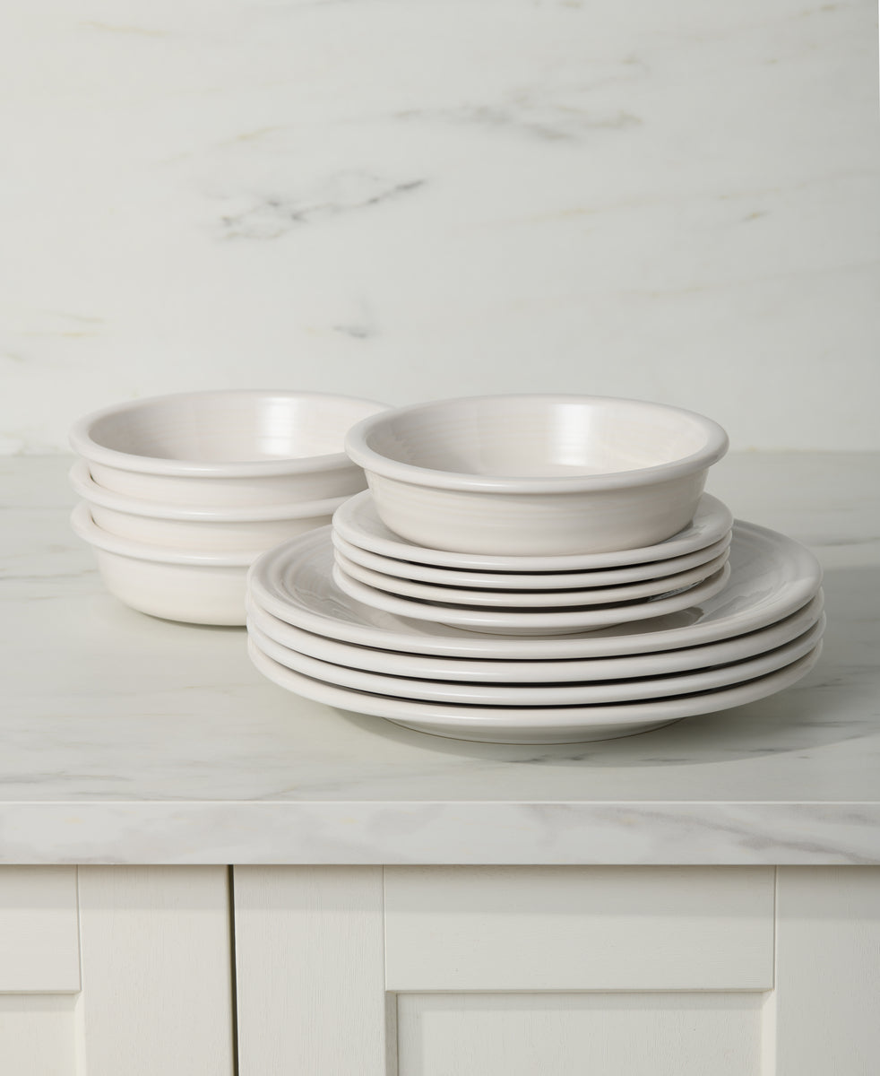 Fiesta China Classic Rim 12-Piece Dinnerware Set, Service for 4 - Image 2
