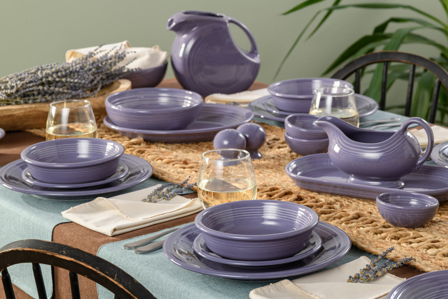 Fiesta China Lavender Classic Rim 3-Piece Place Setting, Service for 1 - Image 2